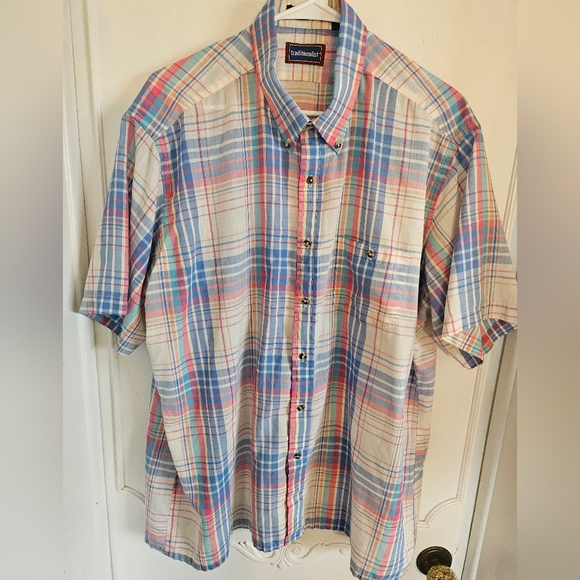 Vintage Shortsleeve Button-Up Shirt - Picture 1 of 7